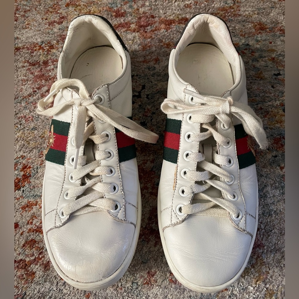 Gucci woman’s Ace Sneakers with Bee